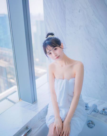 yellow在线播放免费高清视频_DVDHD在线观看