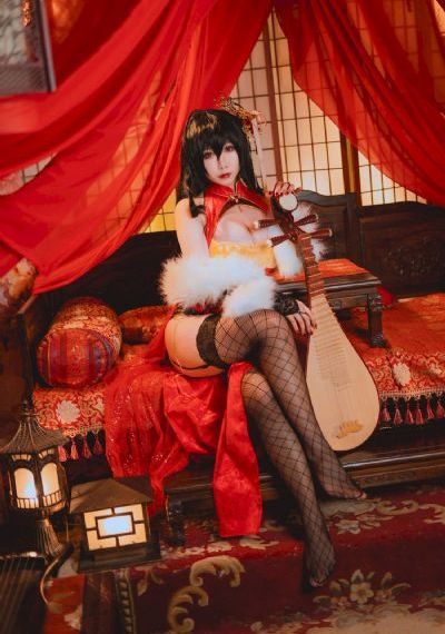 《年轻的女教师》4在线观看_高清日韩免费观看