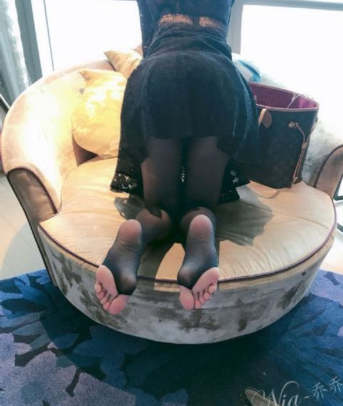 一个在线观看免费完整版_蓝光电视剧在线观看