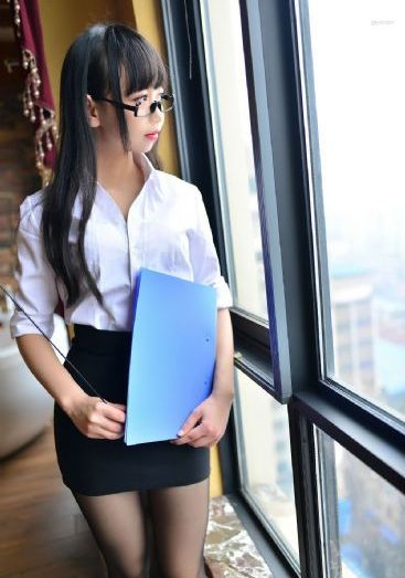 丰满的大胸女朋友5在线观看_高清高清完整版