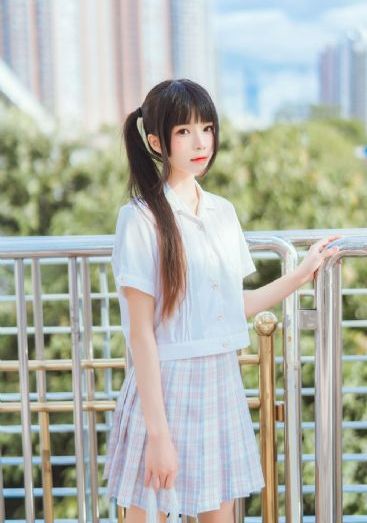 查莉成长日记第三季_DVD神马在线观看