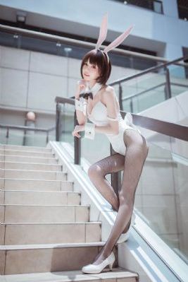怪诞小镇_剧情片电影全集观看