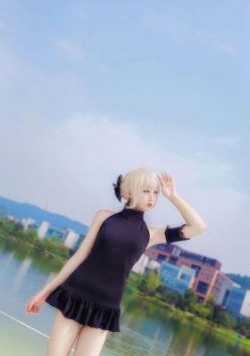 迷人的保姆韩国_国产剧视频大全