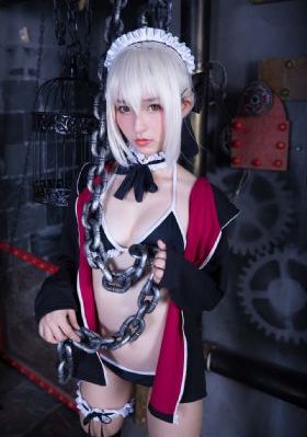 厨房的师生激情h_4K完整版观看